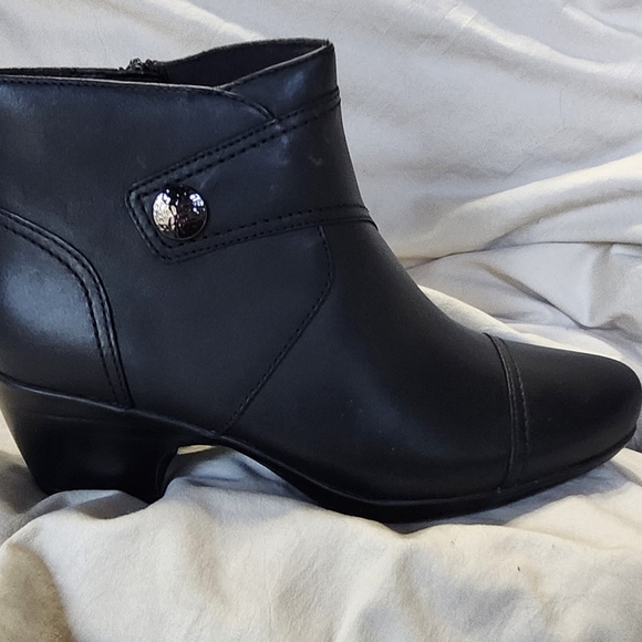 Collection by Clark's Emily Calle size 8 - Picture 4 of 13